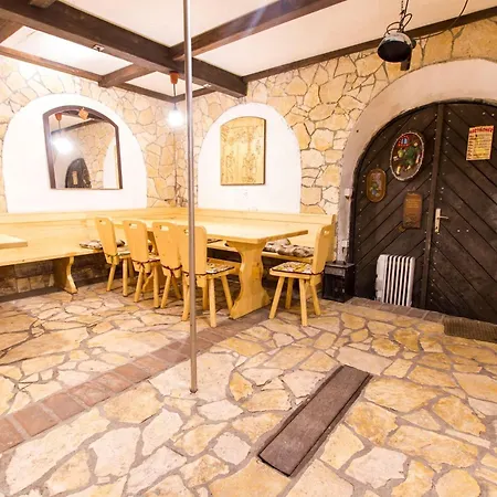 Semesterbostad Rustic Charm With Sauna - Five Bedroom With Sauna *