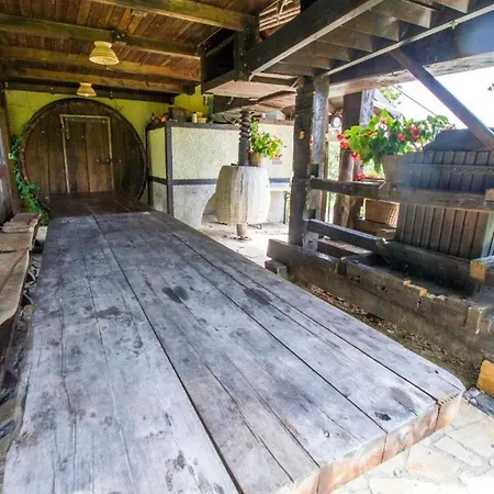 Holiday home Rustic Charm With Sauna - Five Bedroom With Sauna *