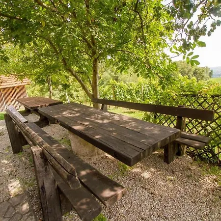 Rustic Charm With Sauna - Five Bedroom With Sauna Holiday home