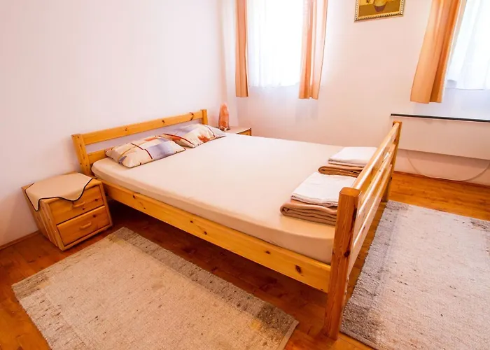 Rustic Charm With Sauna - Five Bedroom With Sauna * Bizeljsko