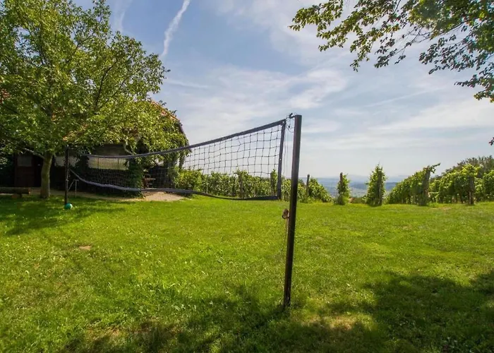 Rustic Charm With Sauna - Five Bedroom With Sauna בית נופש